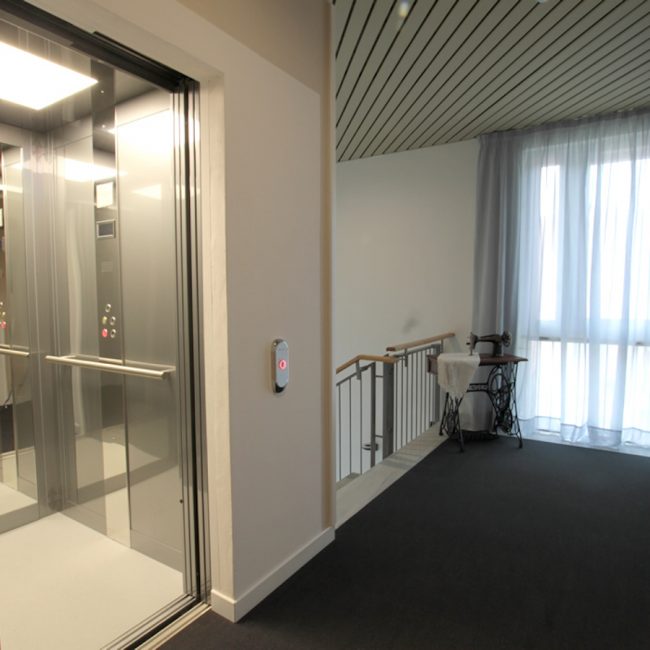 ascensore-hotelFACDFD1F-45EE-286F-3ABD-5B975B3906D3