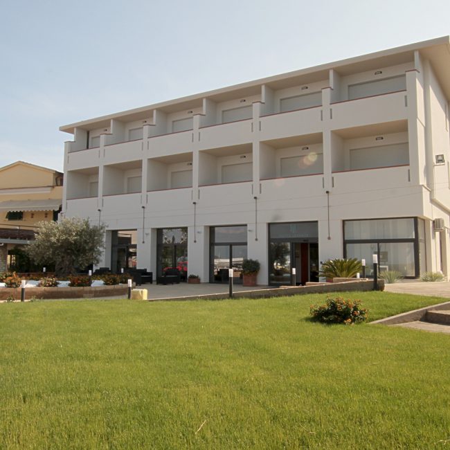 intestazione-giardino-hotel-levante